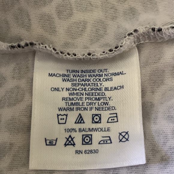 Land’s End tank top - Picture 3 of 3